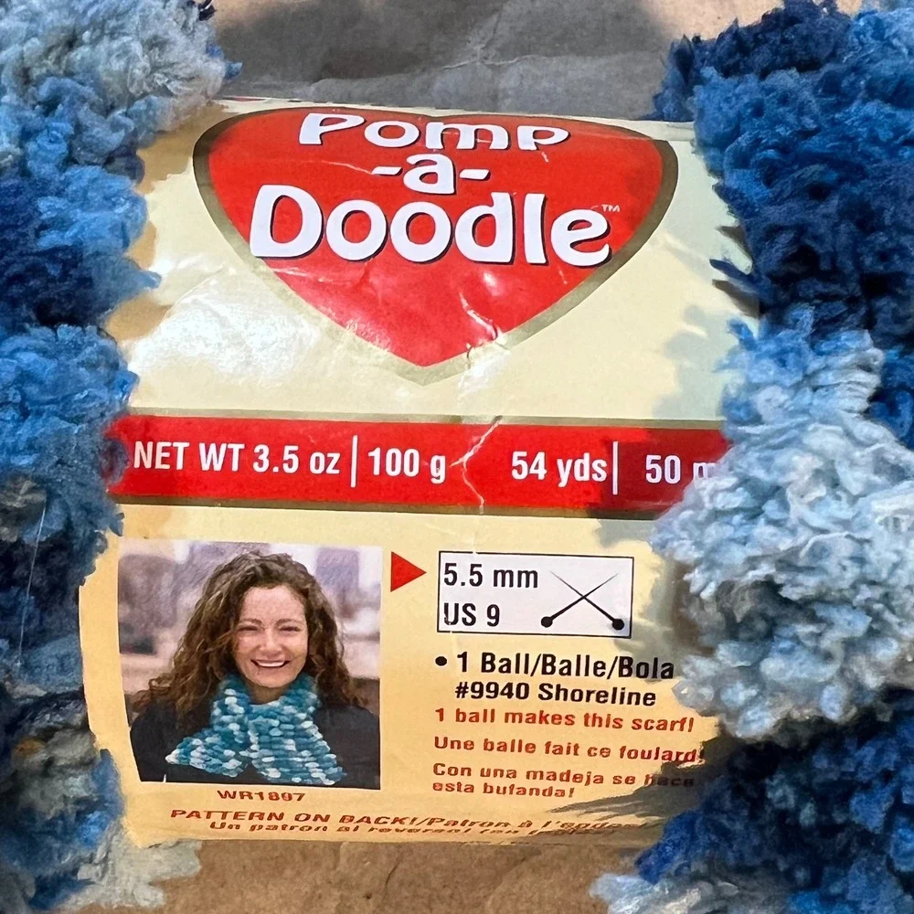 Red Heart 3.5oz Pomp-a-Doodle Yarn Shoreline Blue Super Bulky 6 E765